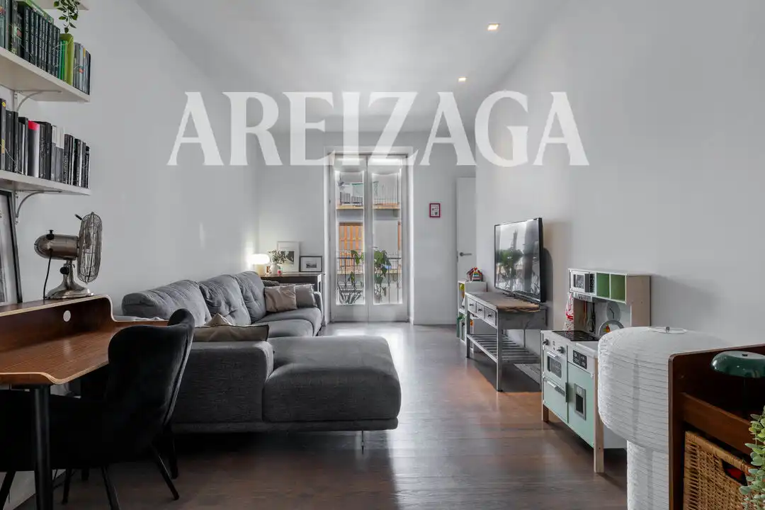 Sala de estar de Piso en venta en Donostia - San Sebastián  con Calefacción