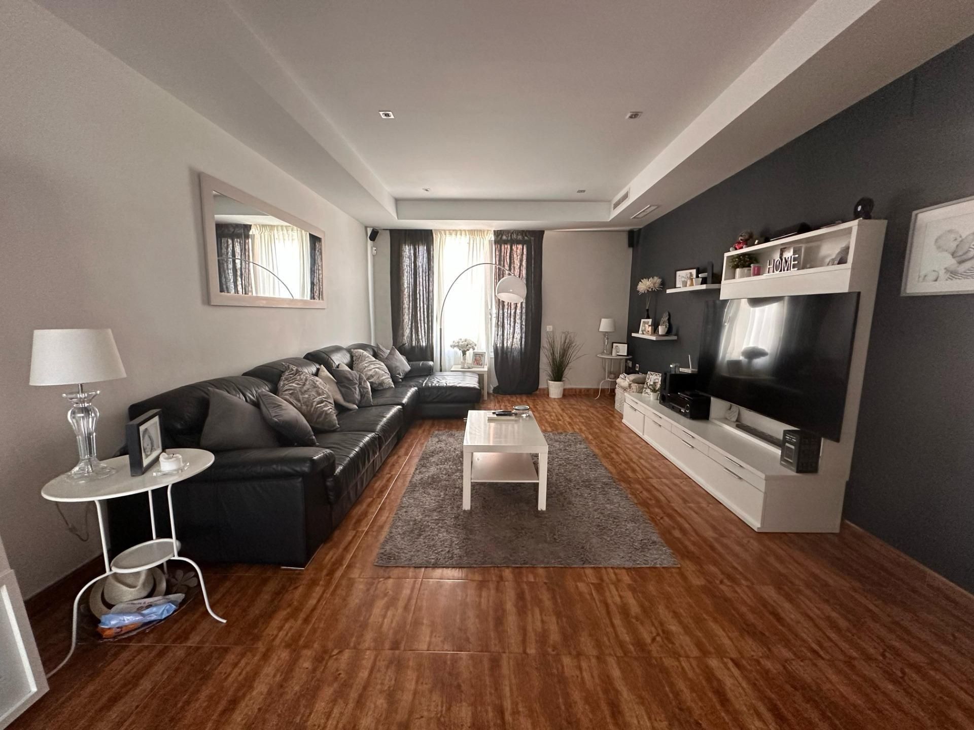 Sala de estar de Casa o chalet en venta en San Roque con Aire acondicionado, Terraza y Trastero