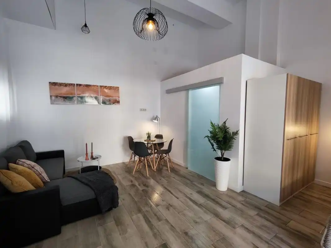 Hotel con ascensore in vendita a Calle Puerto Parejo, imagen 3