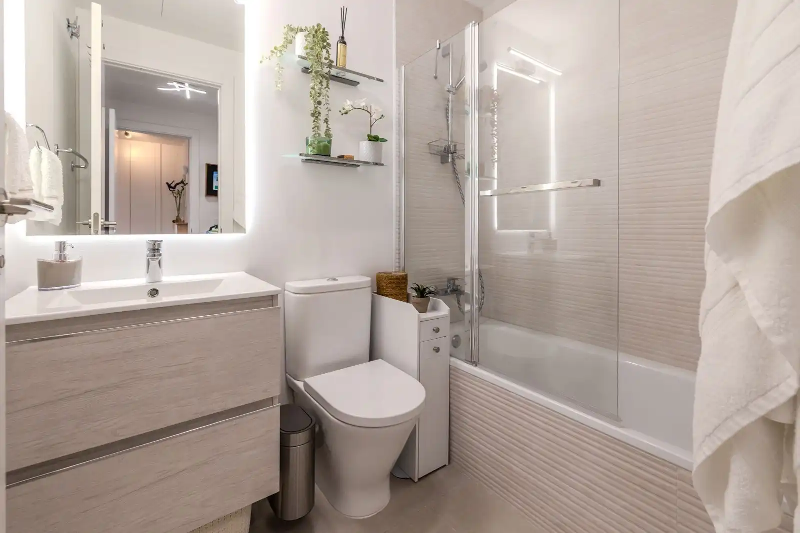 Piso con piscina en venta en Calle Islas Bermudas 45, imagen 16