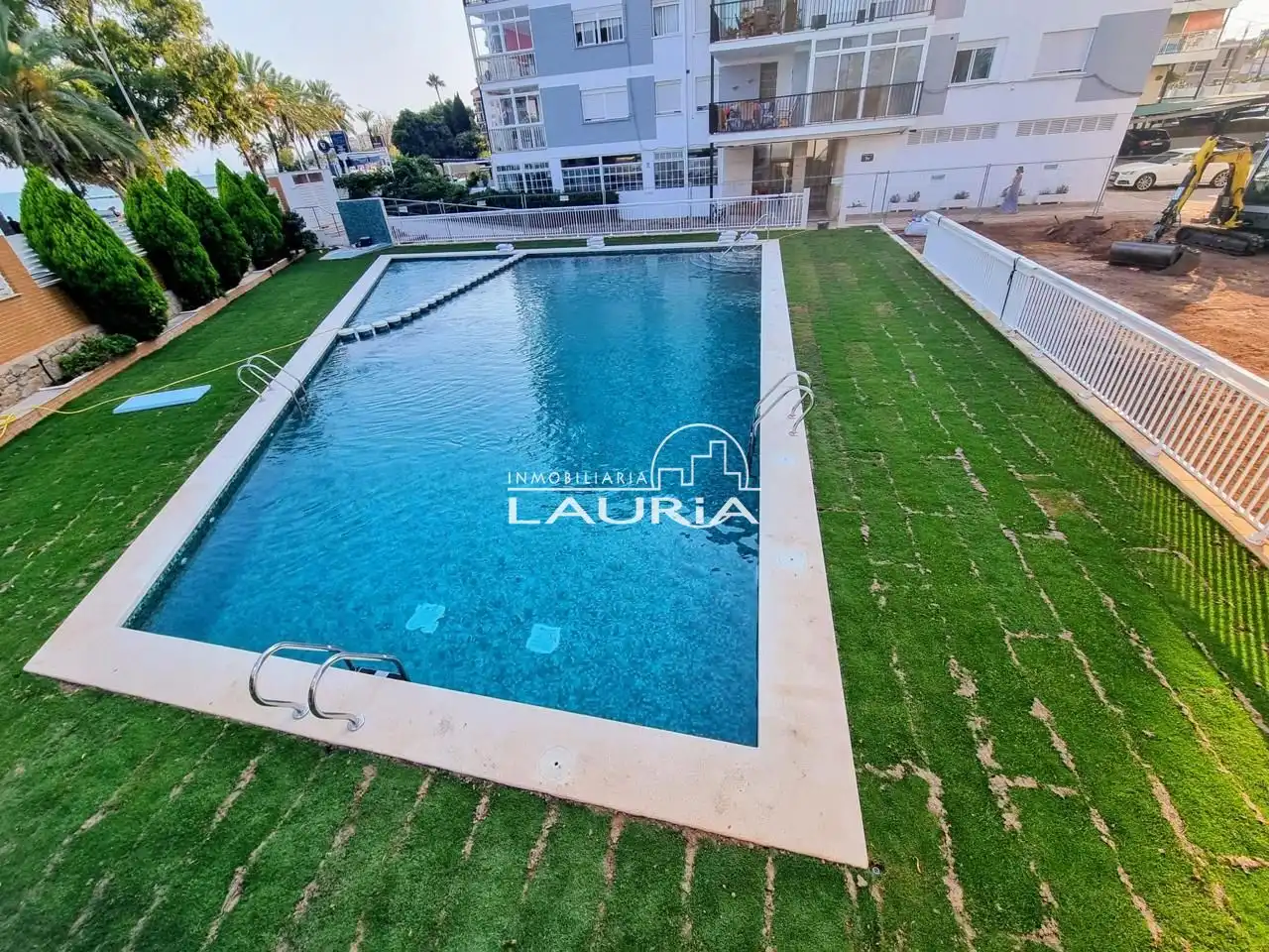 Flat with terrace to rent in Avenida Ferrandis Salvador, imagen 4