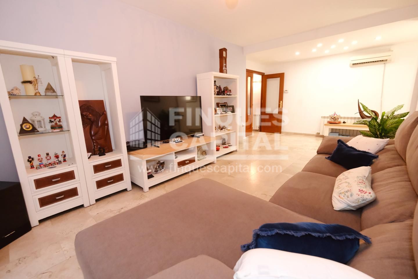 Living room of Duplex for sale in  Tarragona Capital  with Air Conditioner, Heating and Storage room