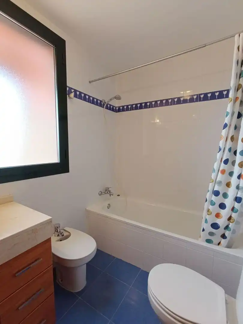 Badezimmer von Wohnung zum Verkauf in Ciudad Real mit Klimaanlage, Heizung und Abstellraum