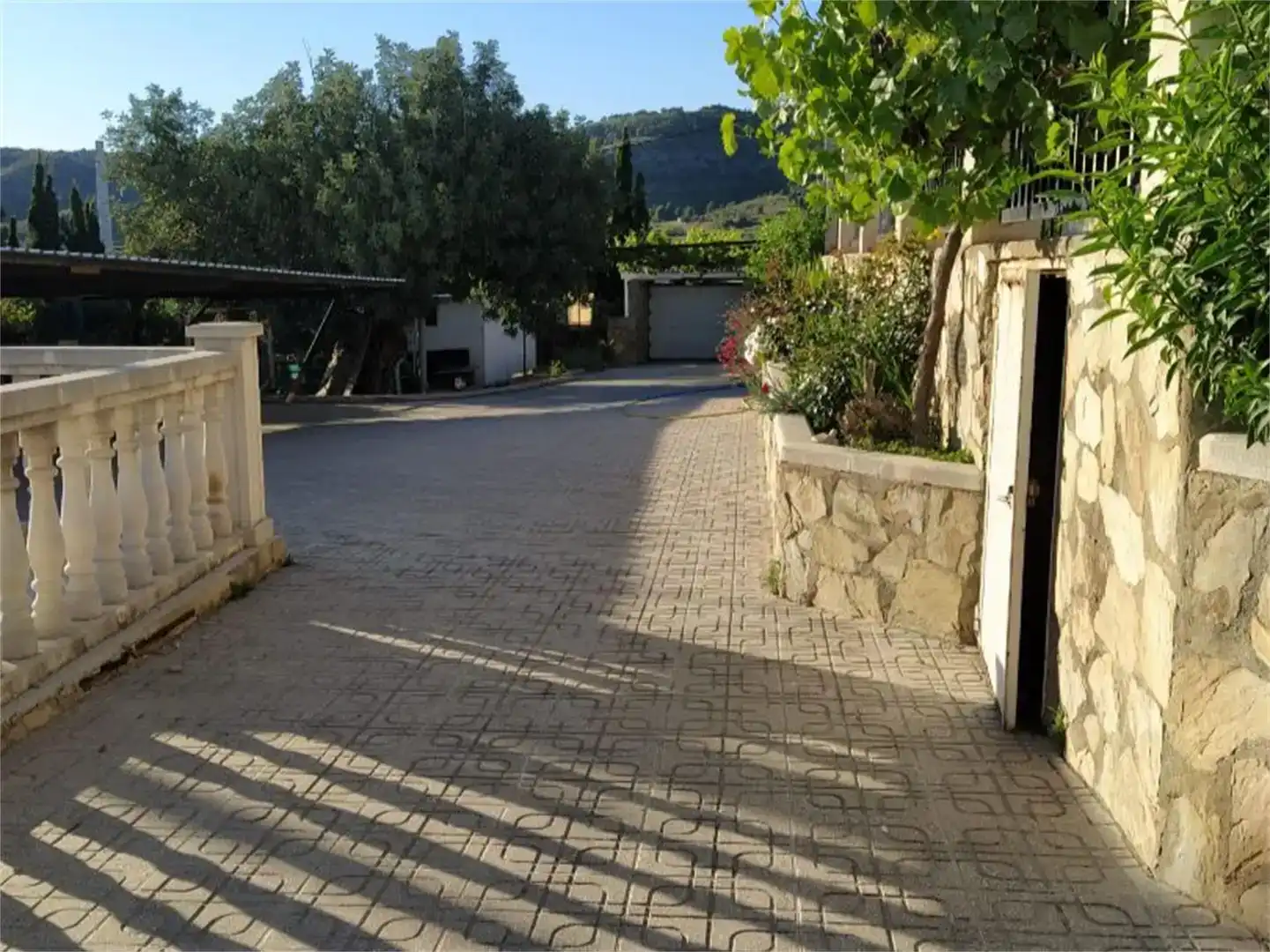 Parking of Flat for sale in Alfarb  with Air Conditioner, Private garden and Parquet flooring