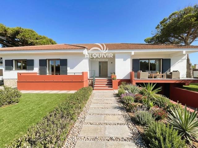 Casa-chalet en Venta en Sector Cerceta en Centro - Torre de la Higuera