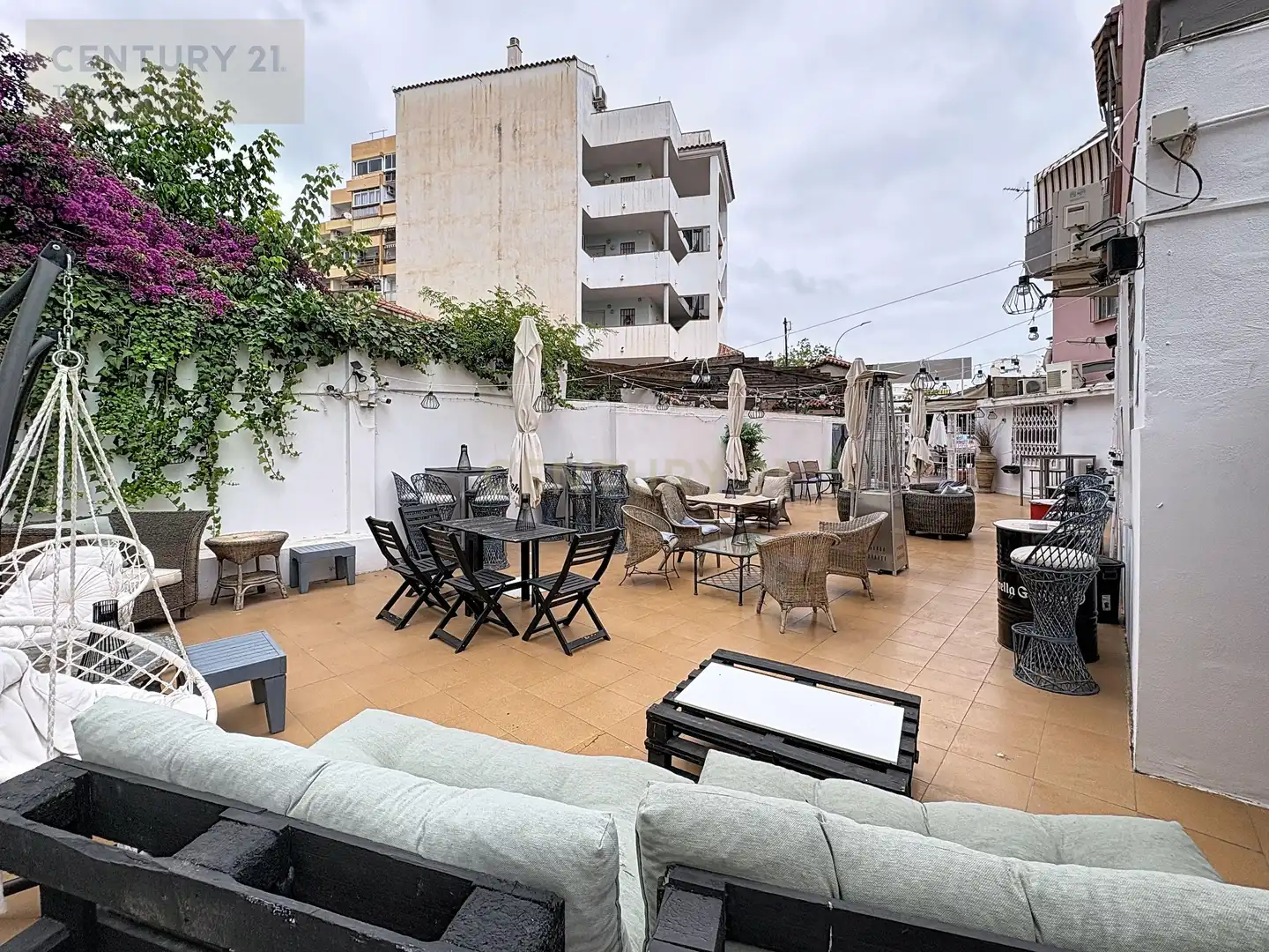 Terrace of Commercial properties for transfer in Benalmádena  with Air Conditioner