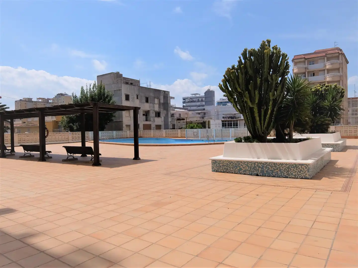 Apartament amb terrassa de lloguer a Passeig Marítim de Neptú, imagen 40