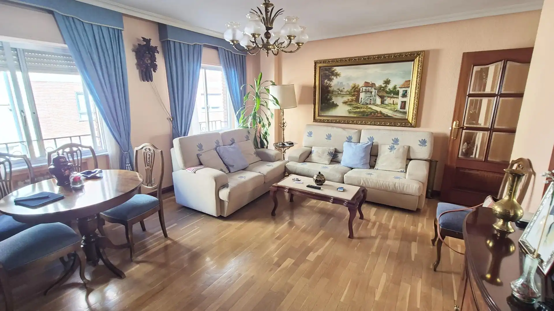 Sala de estar de Piso en venta en Prosperidad - Delicias