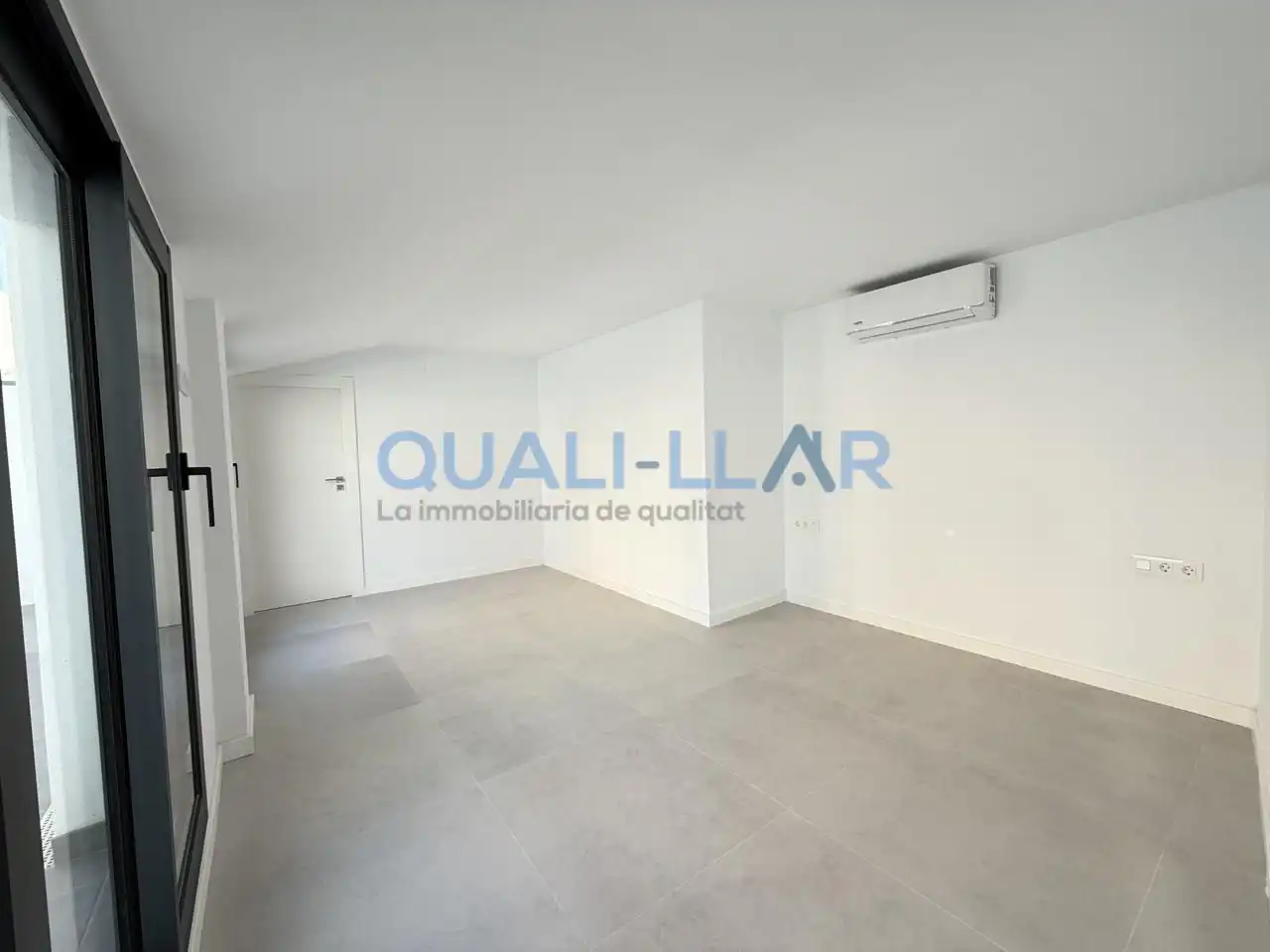 Dúplex en venda en Sant Feliu de Llobregat amb Aire condicionat, Calefacció i Terrassa