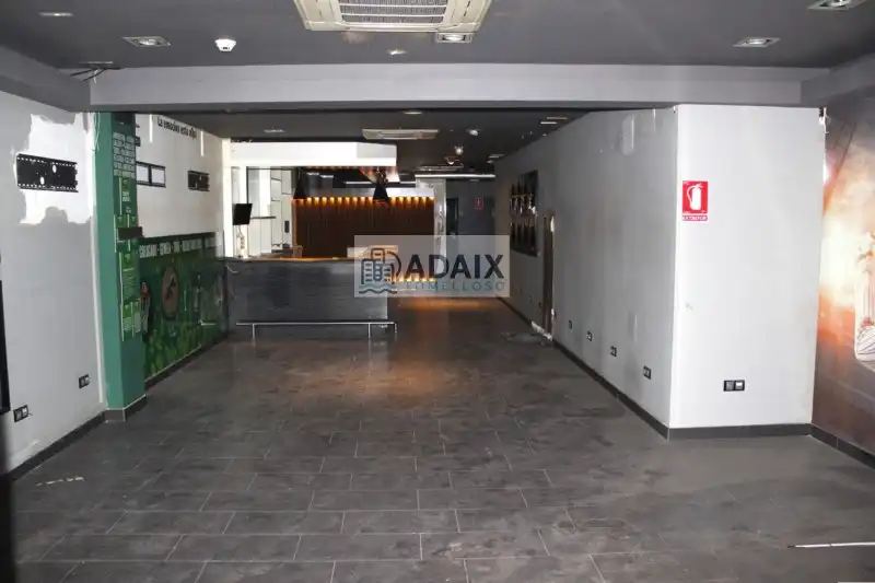 Local comercial de lloguer a Tomelloso, imagen 3