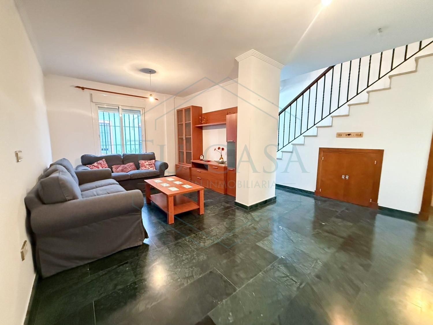 Single-family semi-detached for sale in Núcleo urbano