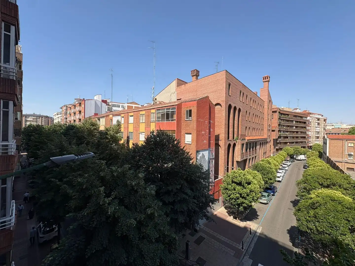 Vista exterior de Pis en venda en Valladolid amb Calefacció