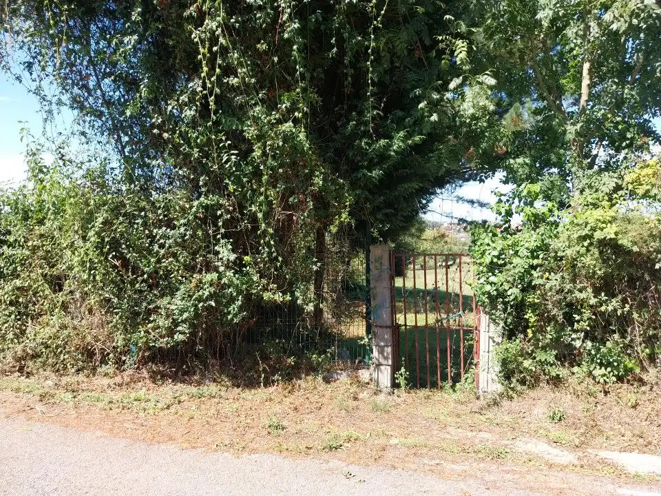 Country house zum Verkauf in Camino de les Vegues, 836, Bernueces