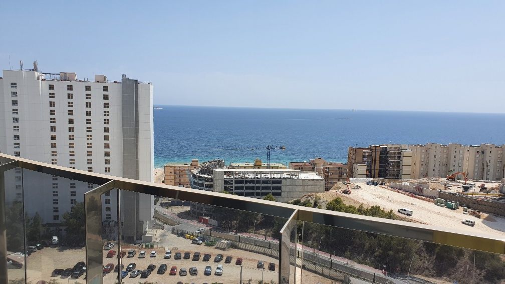 Piso de alquiler en Playa Poniente