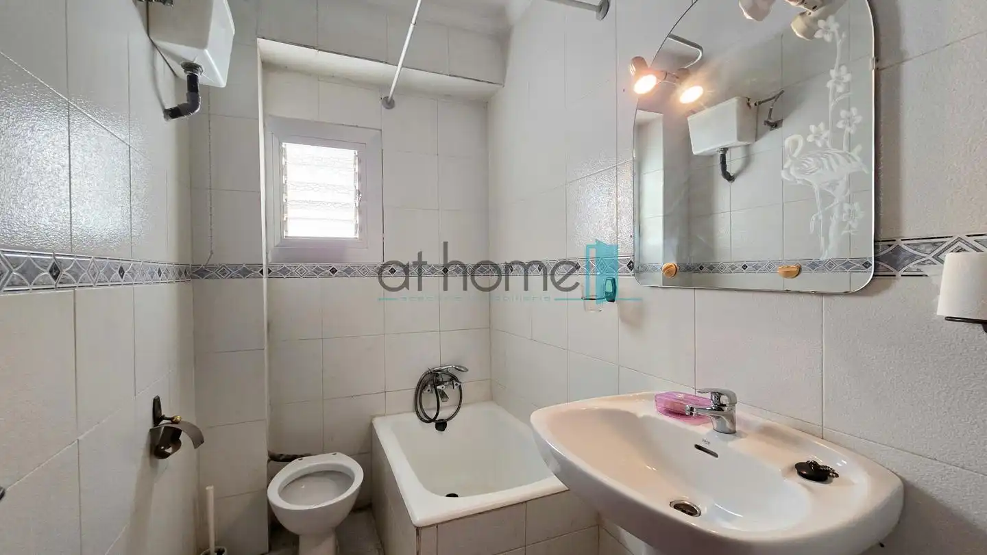 Flat with terrace for sale in calle de Ramón y Cajal, imagen 16