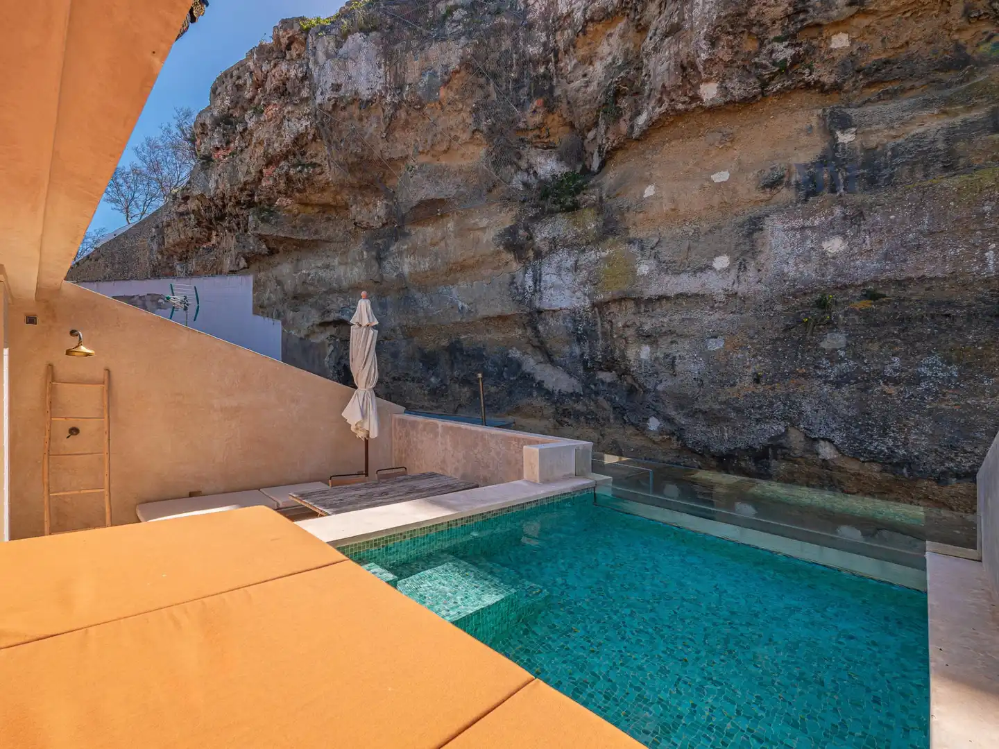 Swimming pool of Houses for sale in Maó - Mahón  with Air Conditioner, Heating and Terrace