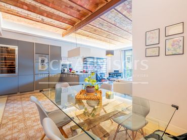 Wohnung mit Balkon zum Verkauf in Eixample