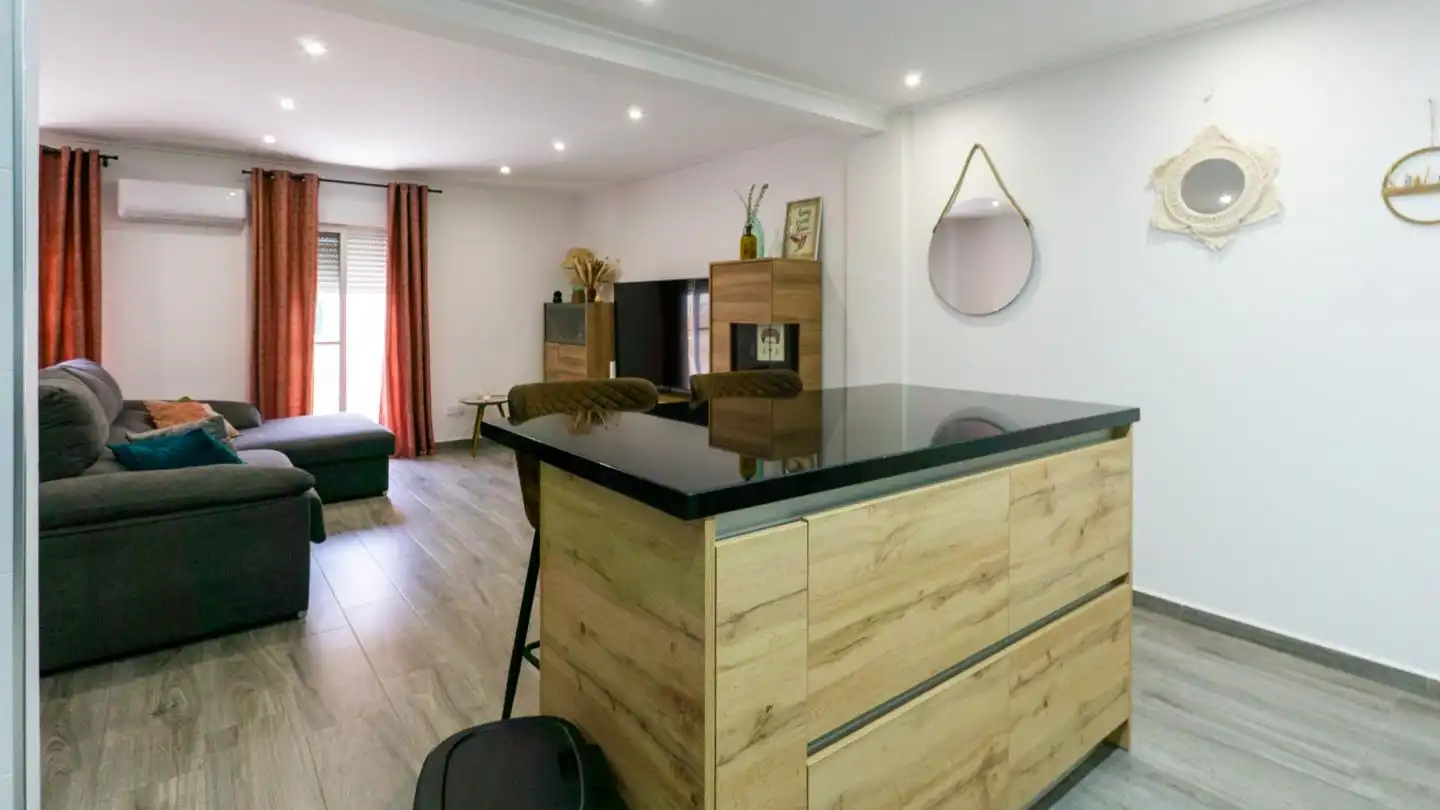 Flat for sale in Esperidion Porta Requesens, Carrús Este