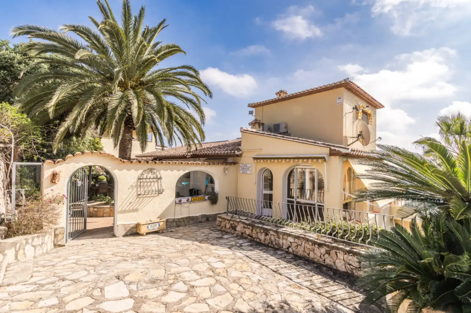 Exterior view of Houses for sale in Dénia  with Air Conditioner, Heating and Private garden
