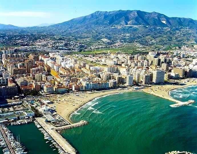 Vista exterior de Pis en venda en Fuengirola