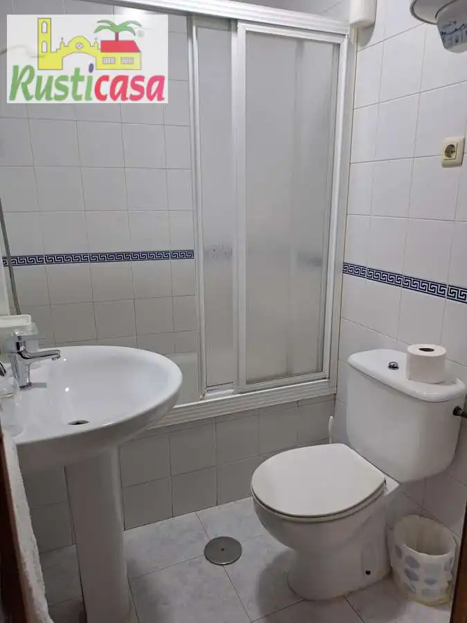 Bany de Edifici en venda en Bailén