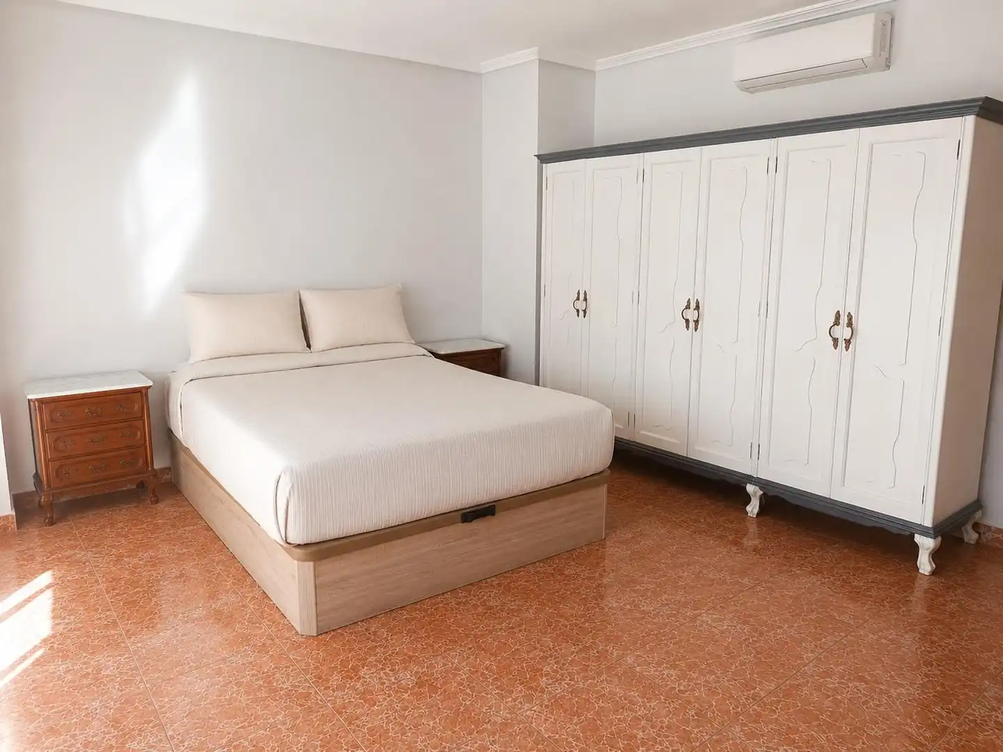 Habitación de Casa o chalet en venta en Burriana / Borriana con Aire acondicionado, Calefacción y Terraza
