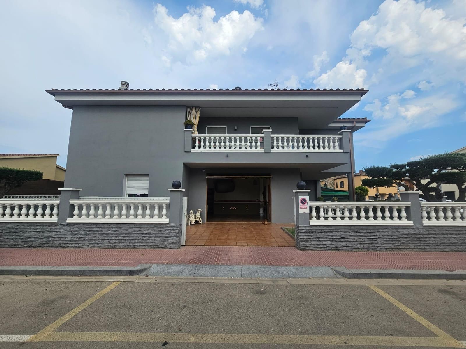 Casa o xalet en venda a  MONT CEL, Vilamalla