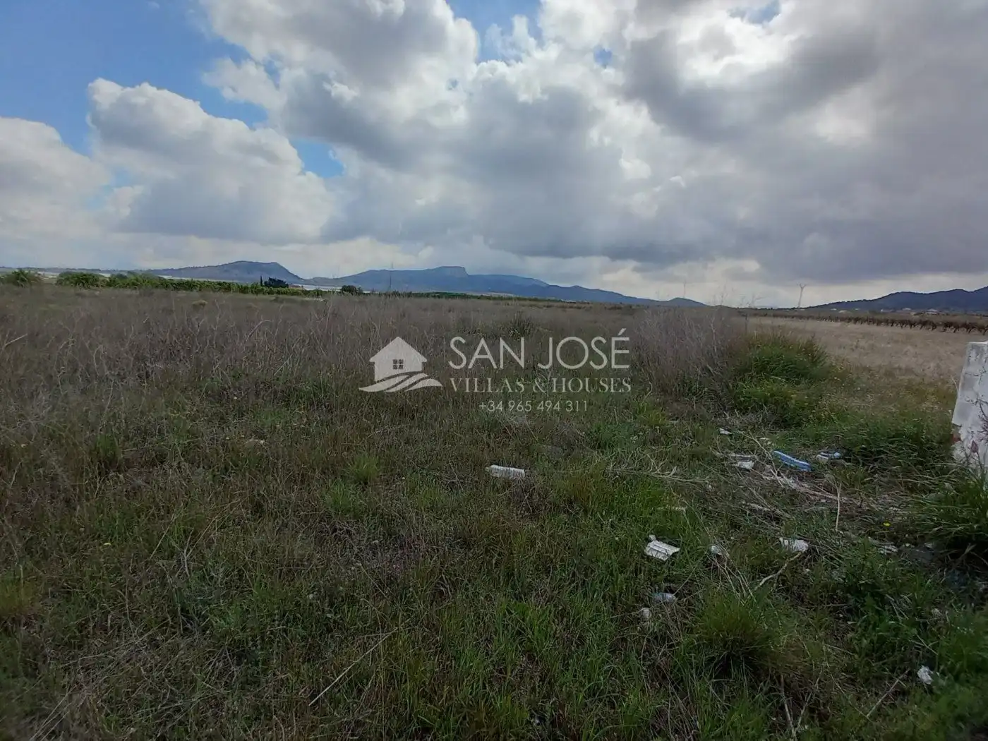 Land for sale in Monóvar  / Monòver