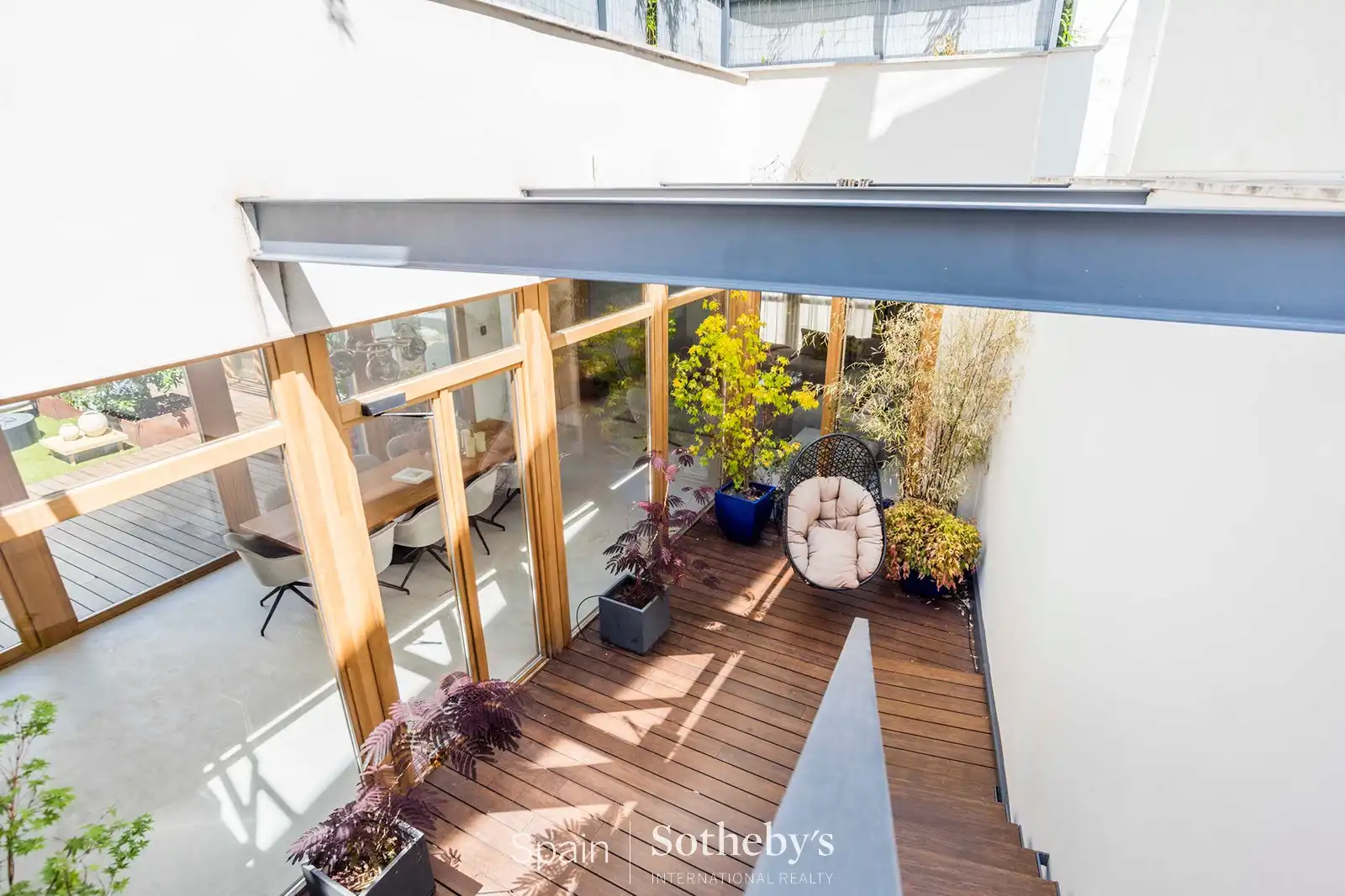 Terraza de Ático en venta en Madrid con Aire acondicionado, Calefacción y Jardín privado