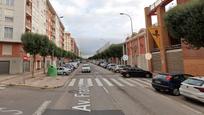 Vista exterior de Pis en venda en Vila-real amb Traster i Balcó