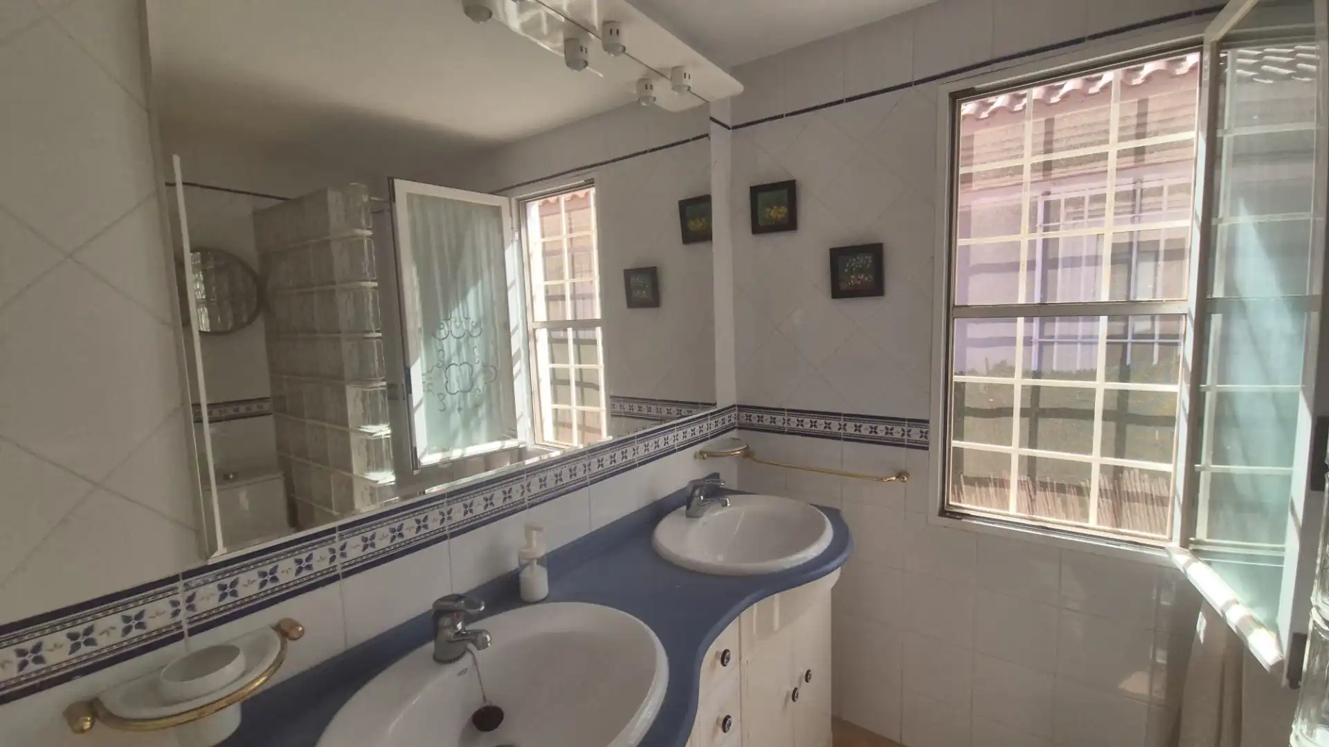 Baño de Casa o chalet en venta en Molina de Segura con Aire acondicionado, Calefacción y Jardín privado