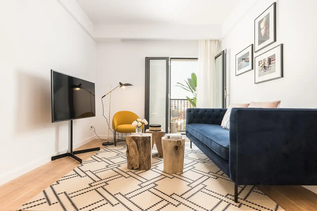 Flat with terrace to rent in Les Corts, imagen 2