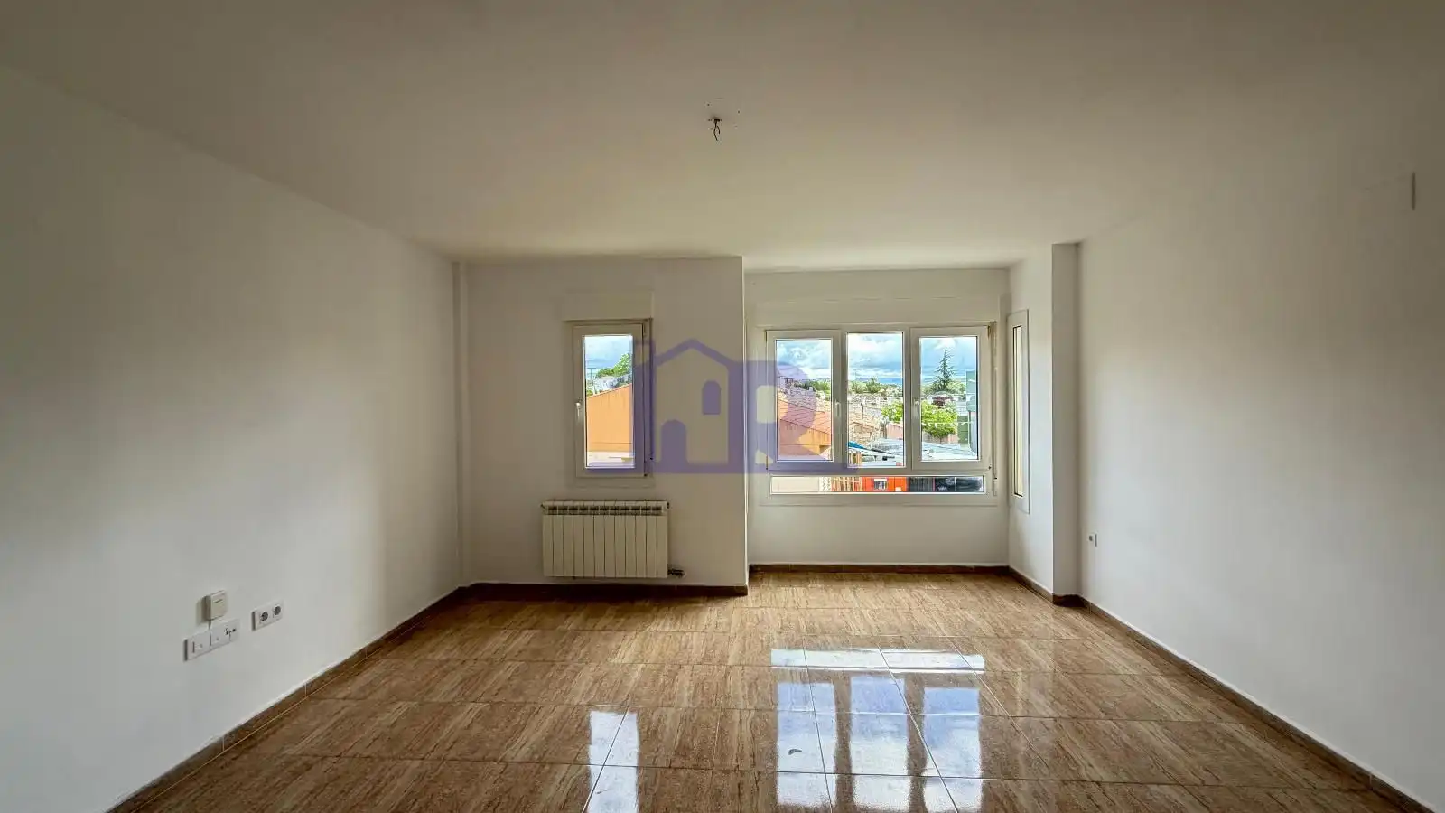 Sala de estar de Piso en venta en Arcas del Villar con Calefacción y Trastero