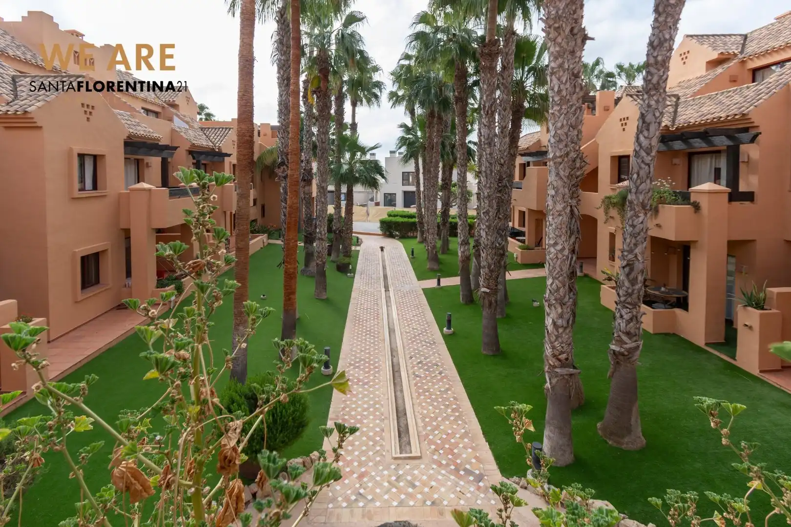 Vista exterior de Àtic en venda en Los Alcázares amb Aire condicionat, Jardí privat i Terrassa