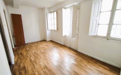 Bedroom of Flat for sale in Eibar