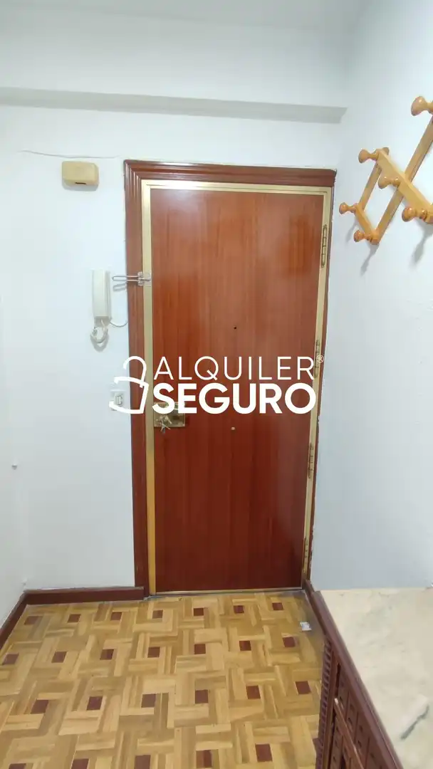 Schlafzimmer von Wohnung zur Miete in Alcobendas mit Heizung und Möbliert
