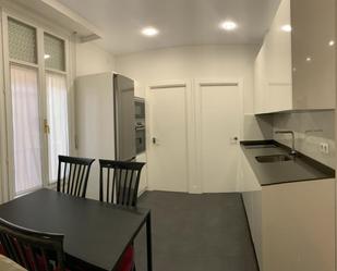 Kitchen of Flat to rent in Bilbao   with Heating, Furnished and Oven