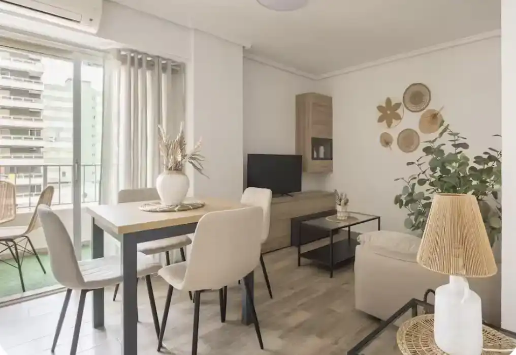 Wohnzimmer von Wohnung zur Miete in Cullera mit Klimaanlage, Parkett und Abstellraum