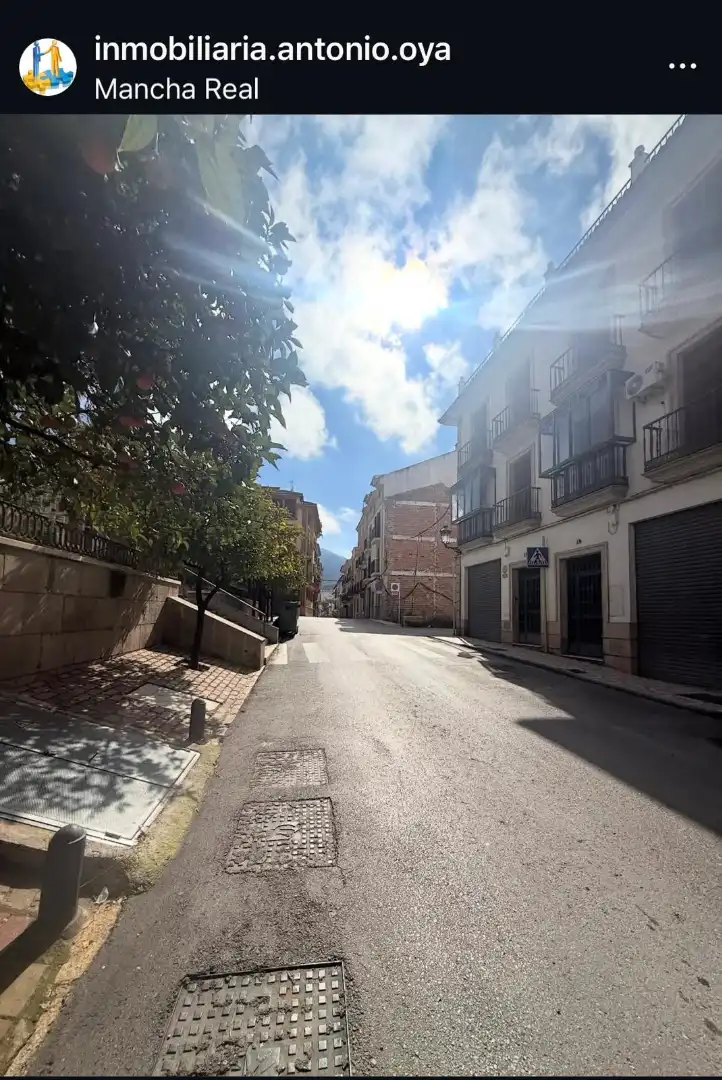Casa con terraza en venta en Mancha Real, imagen 2