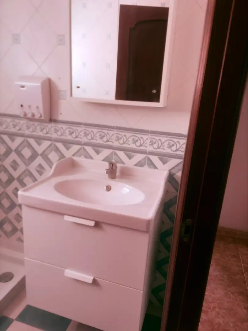 Baño de Piso de alquiler en Málaga con Aire acondicionado, Calefacción y Terraza