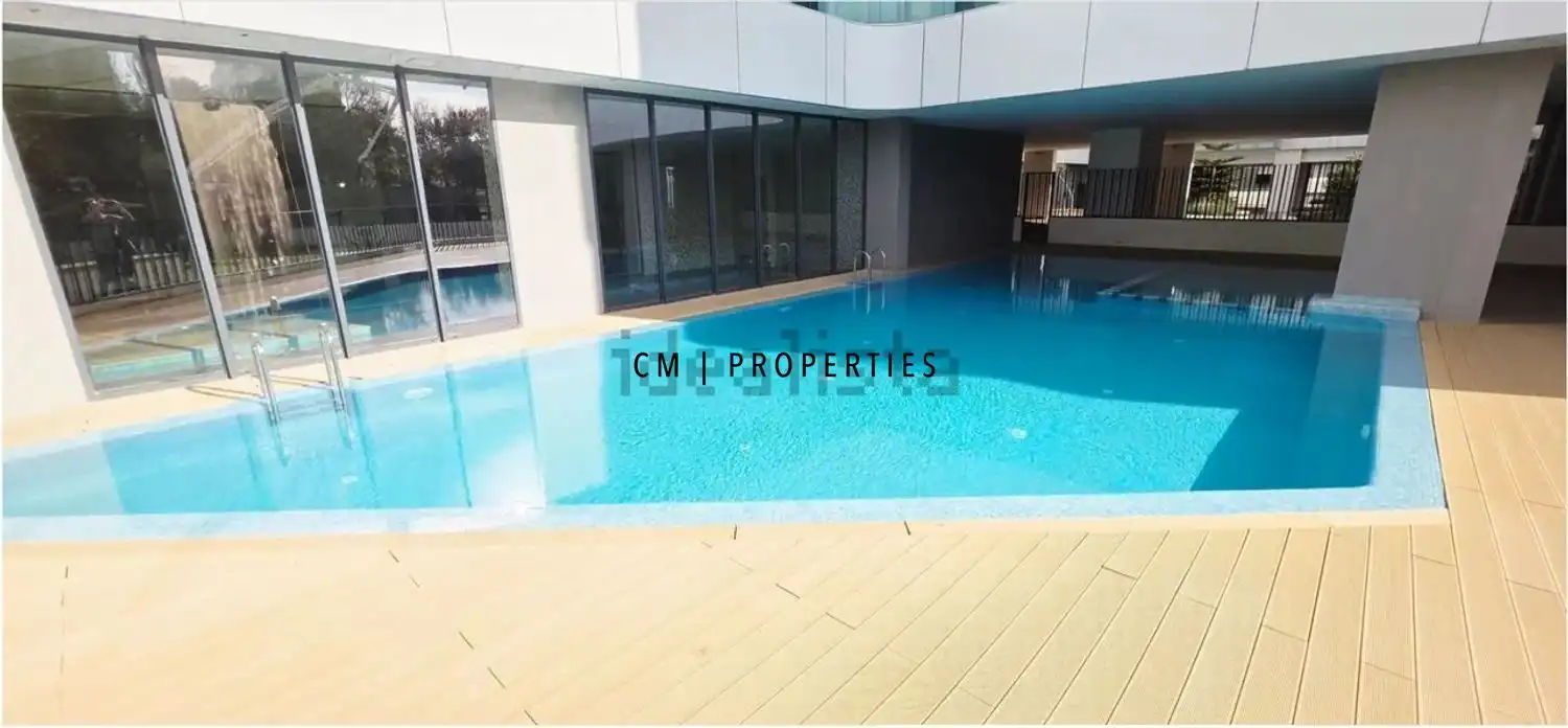 Piscina de Piso de alquiler en Valencia con Aire acondicionado, Calefacción y Parquet