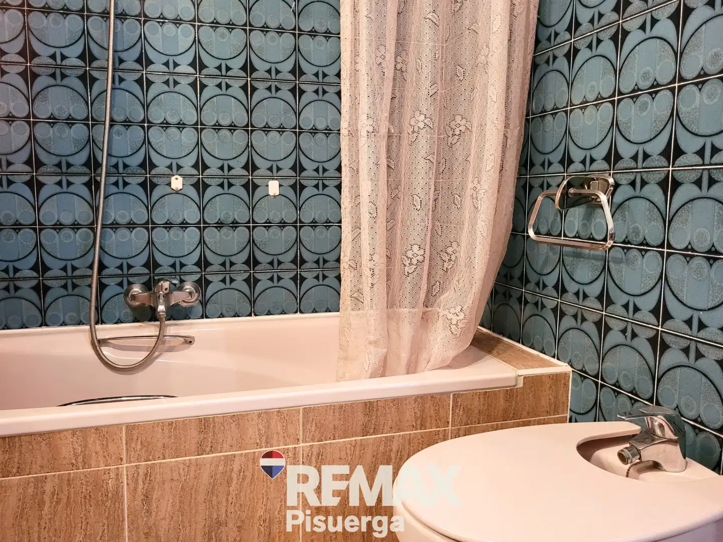 Baño de Piso en venta en Valladolid con Terraza y Balcón