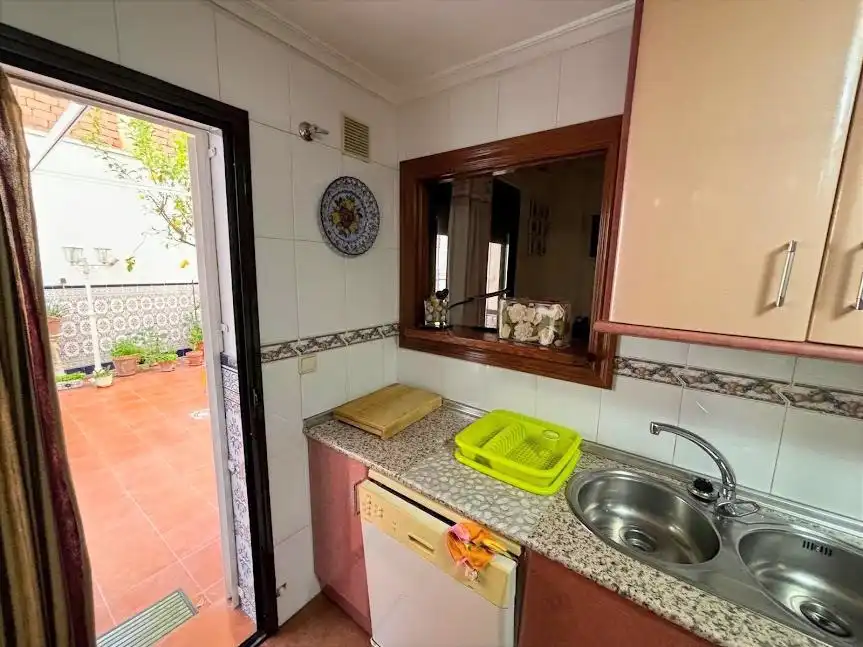 Kitchen of Houses for sale in Linares  with Air Conditioner, Heating and Private garden