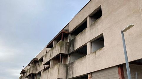 Edificio en obra parada para inversión, imagen 4
