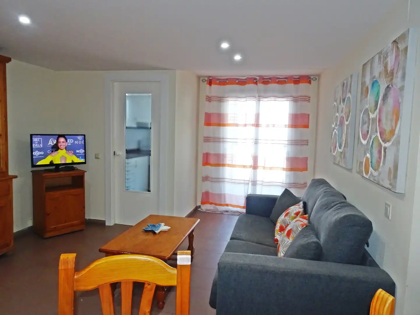 Sala de estar de Apartamento de alquiler en Gandia con Terraza, Amueblado y Horno