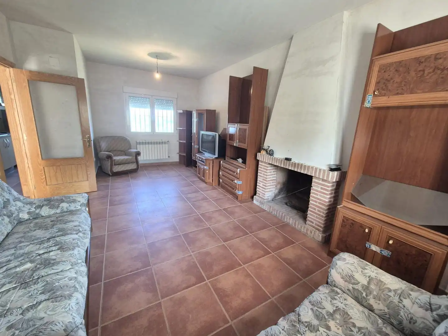 Living room of Houses for sale in El Casar de Escalona  with Heating, Terrace and Swimming Pool