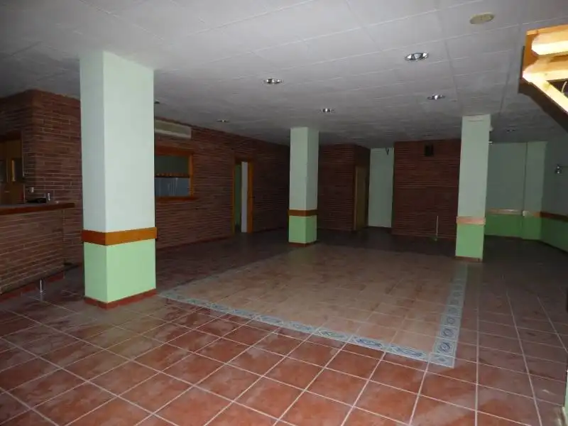 Local commercial à louer à Vilanova del Camí, imagen 11