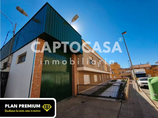 Nave industrial en Venta en N/A en Torreciega