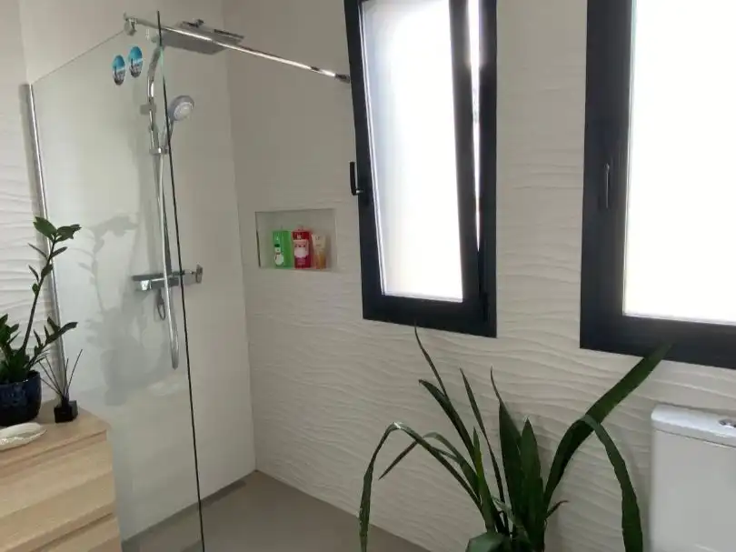 Baño de Casa o chalet en venta en Polop con Aire acondicionado, Terraza y Piscina