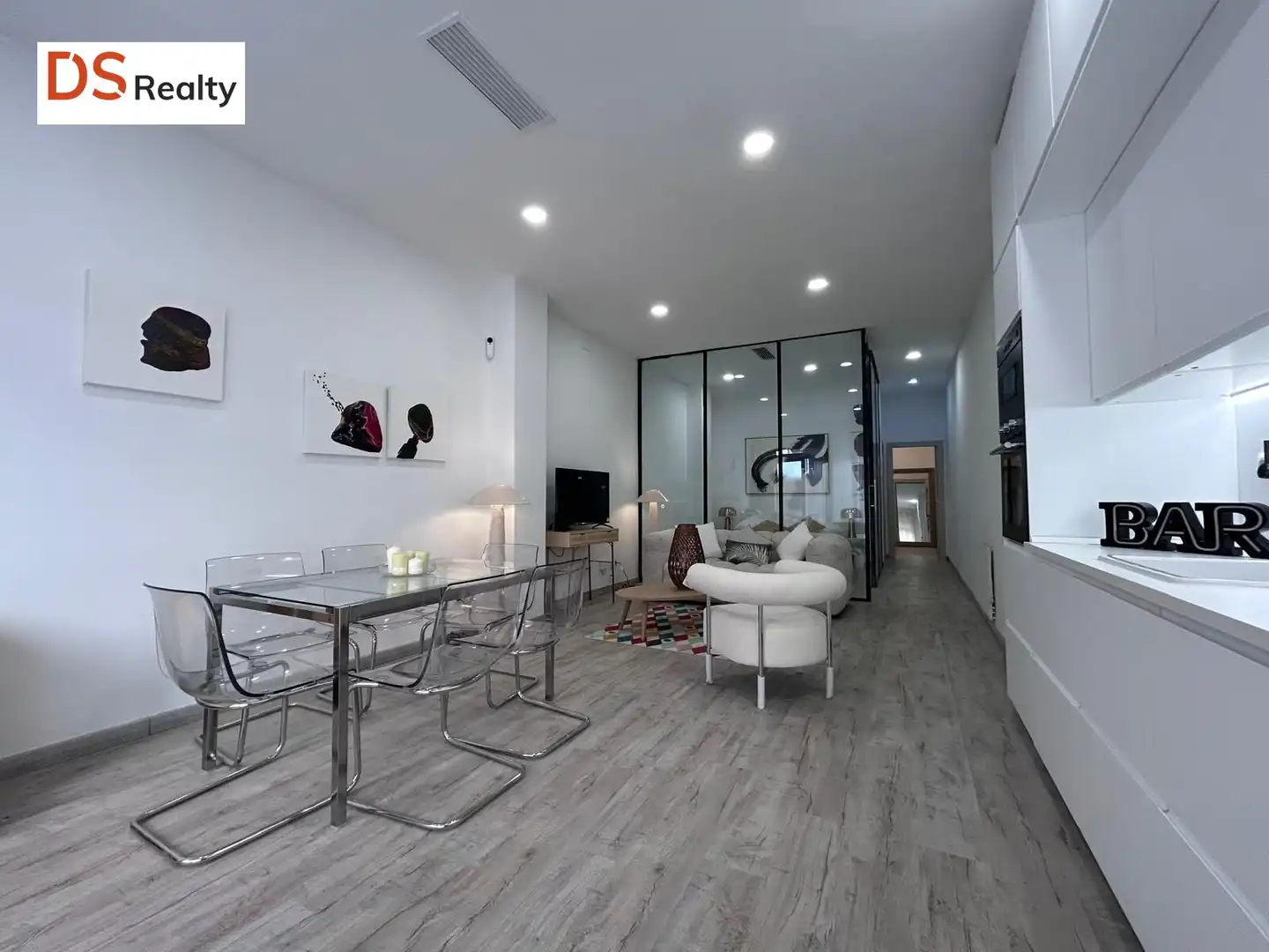 Ground floor with lift for sale in Calle ARTISTAS, imagen 18